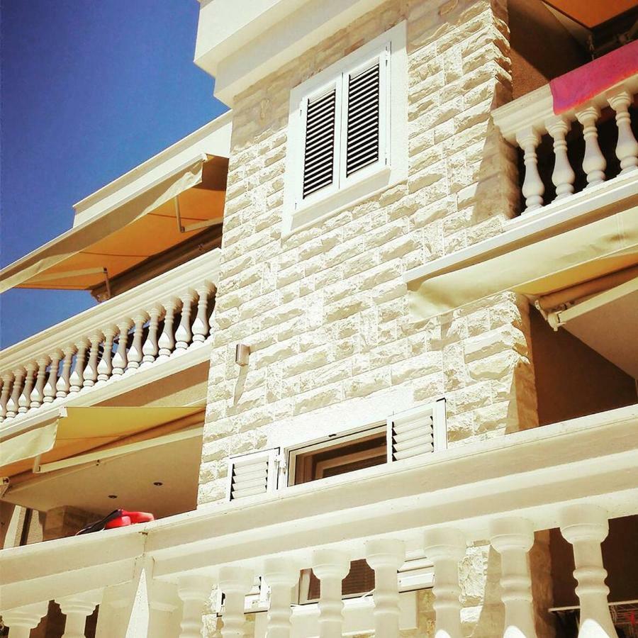 Vila Vodice Exterior photo